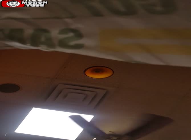 Video :Despite losing her money, she insists on a meal! and understands